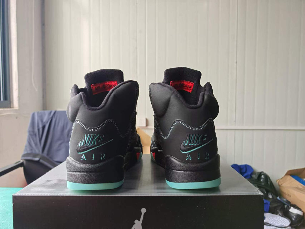 Air Jordan 5 “Halloween” AJ5