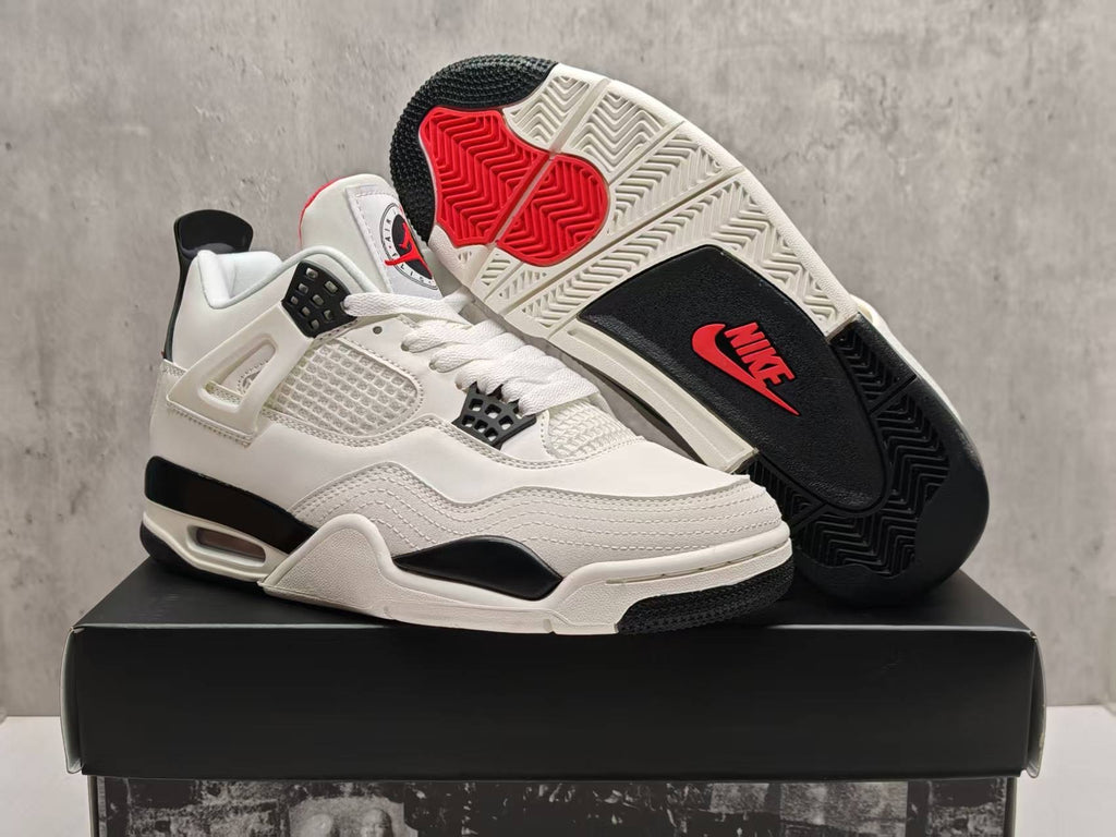 Air Jordan 4 Retro Flight Club Sail University Red Black