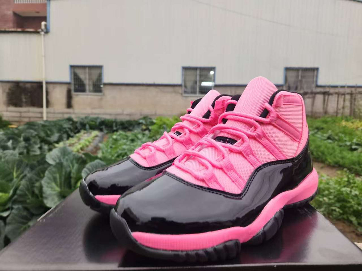 Air Jordan 11 Retro Black-Pink