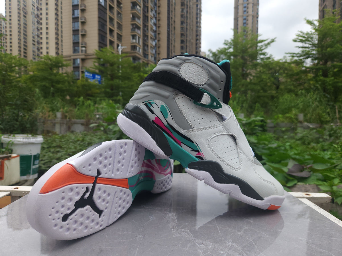 Air Jordan 8 Retro White-Grey-Green