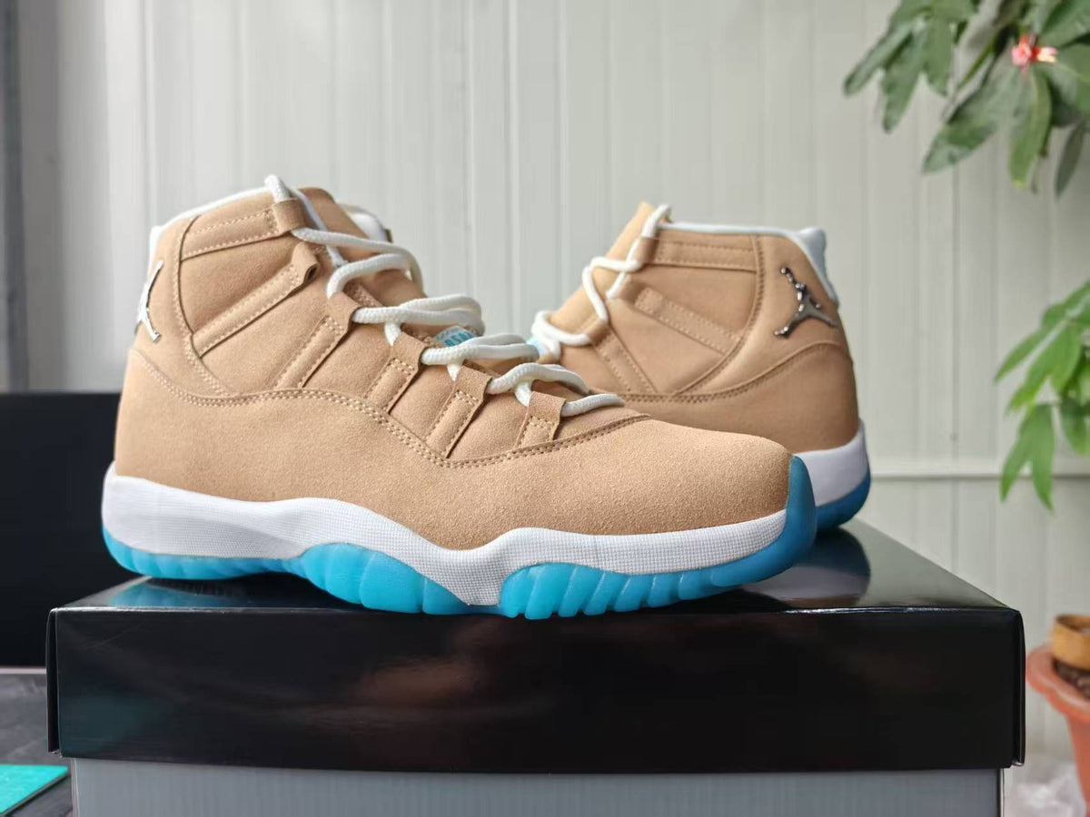 Air Jordan 11 Retro Canvas Metallic Silver Summit White Football Blue